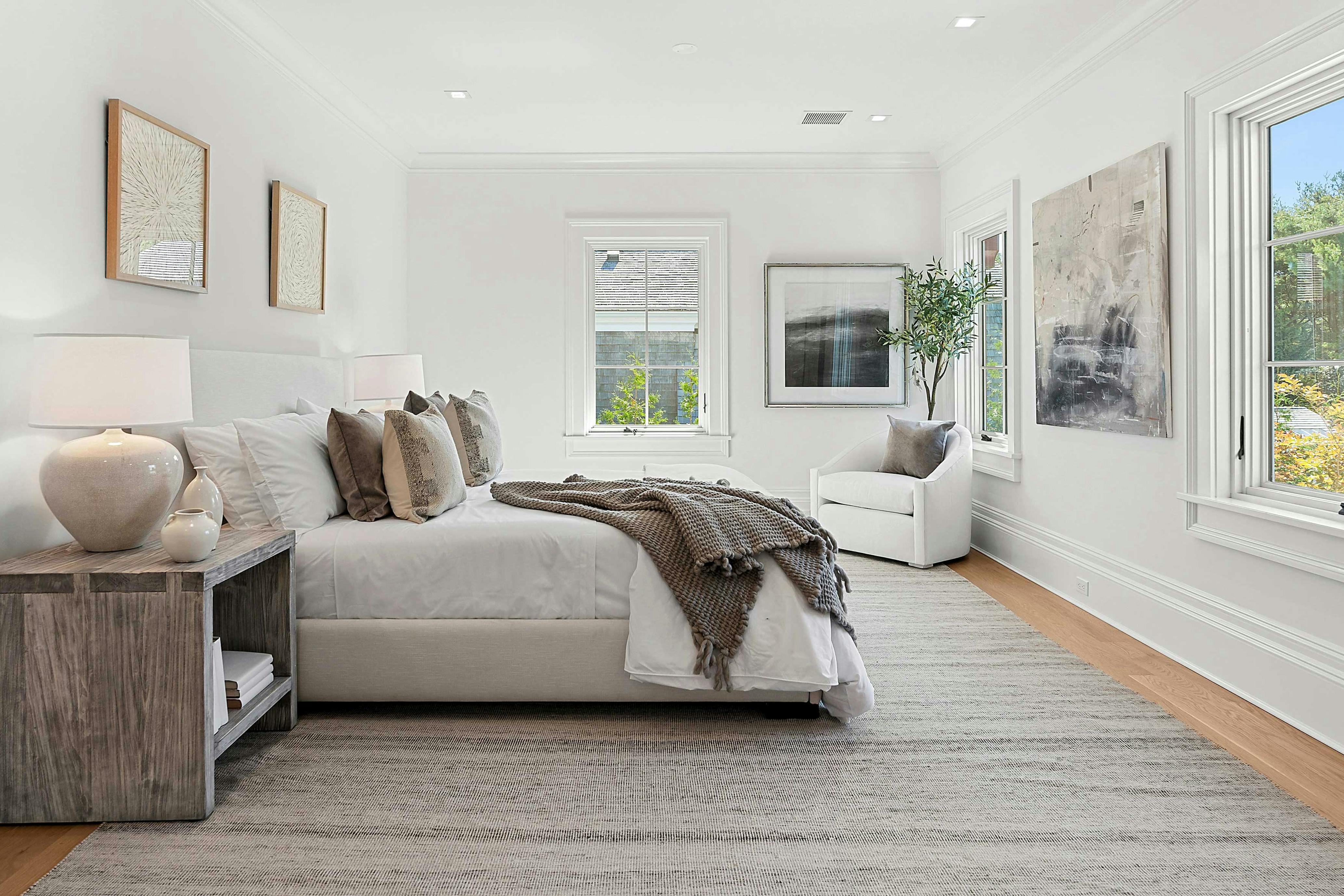 Meridith-Baer-Home-Home-Staging-New-York-Tristate-Hamptons-Huntting-Southampton-Bedroom